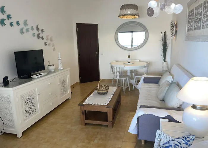 Apartamento Near With Garden