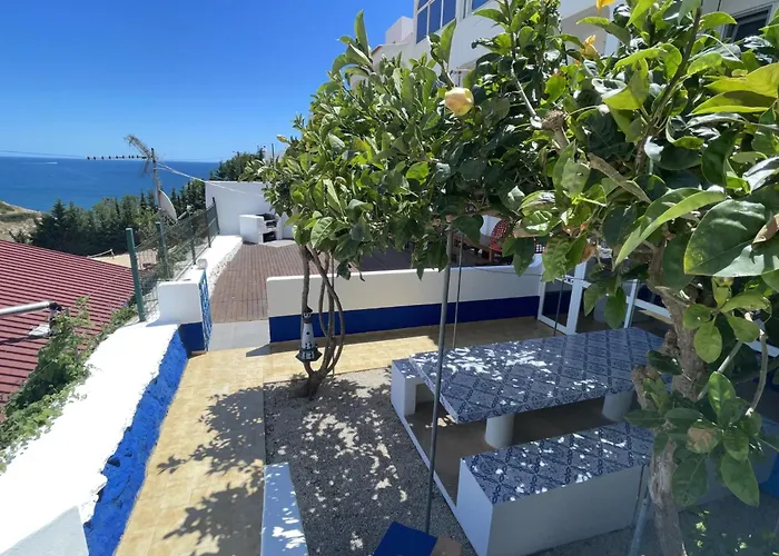 Apartamento Near With Garden
