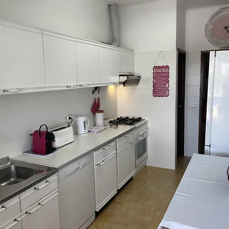 Near With Garden Apartment *