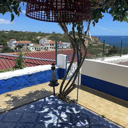 Apartment Near With Garden