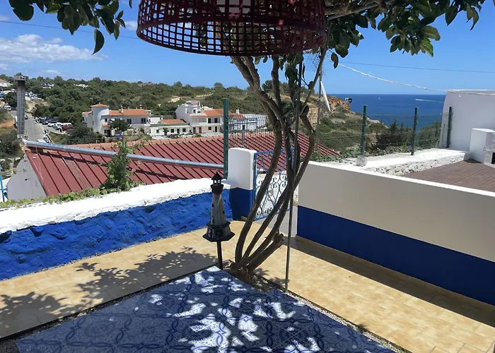 Appartement Near With Garden
